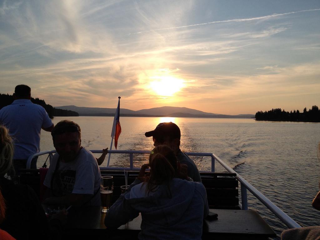 Apartman S Vyhledem Na Jezero Lipno nad Vltavou Dış mekan fotoğraf